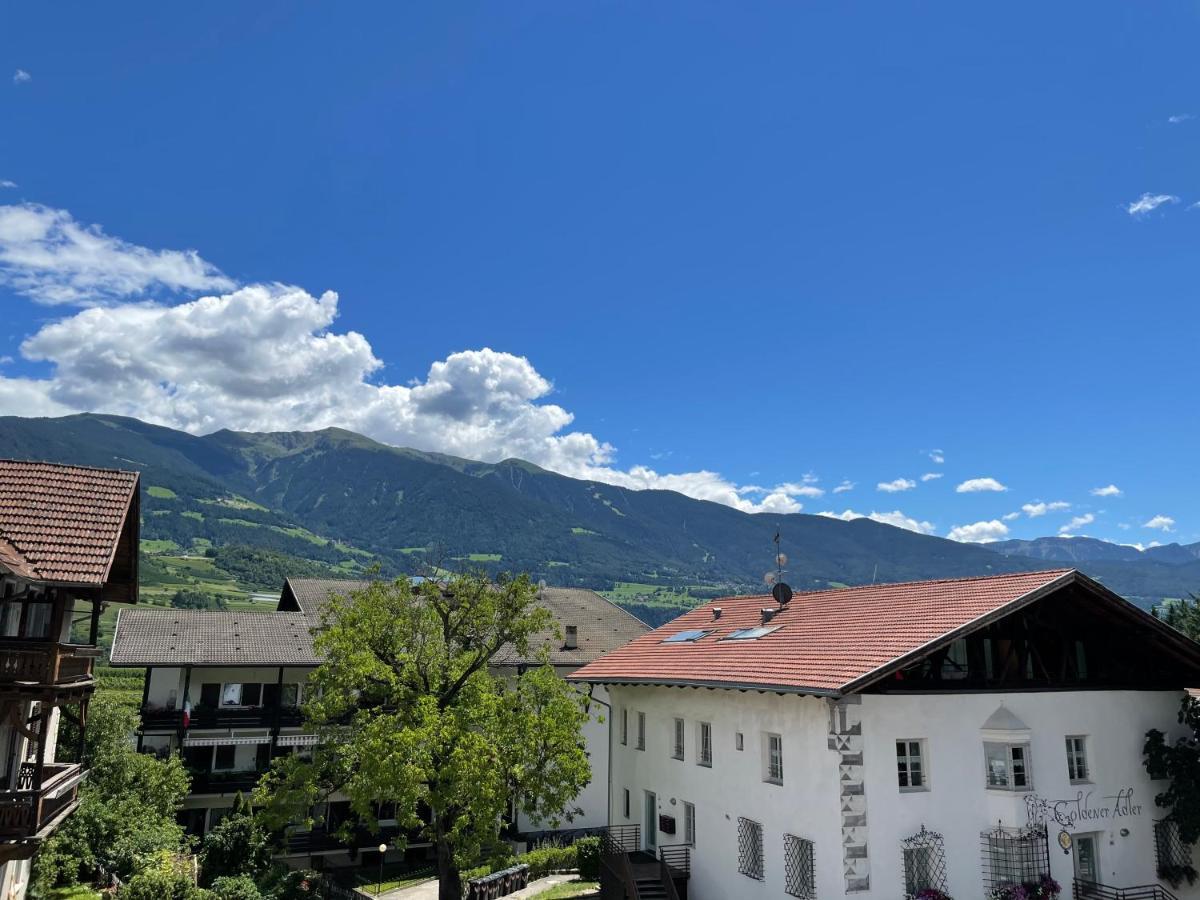 Gasthof Goldenes Lamm Vahrn エクステリア 写真