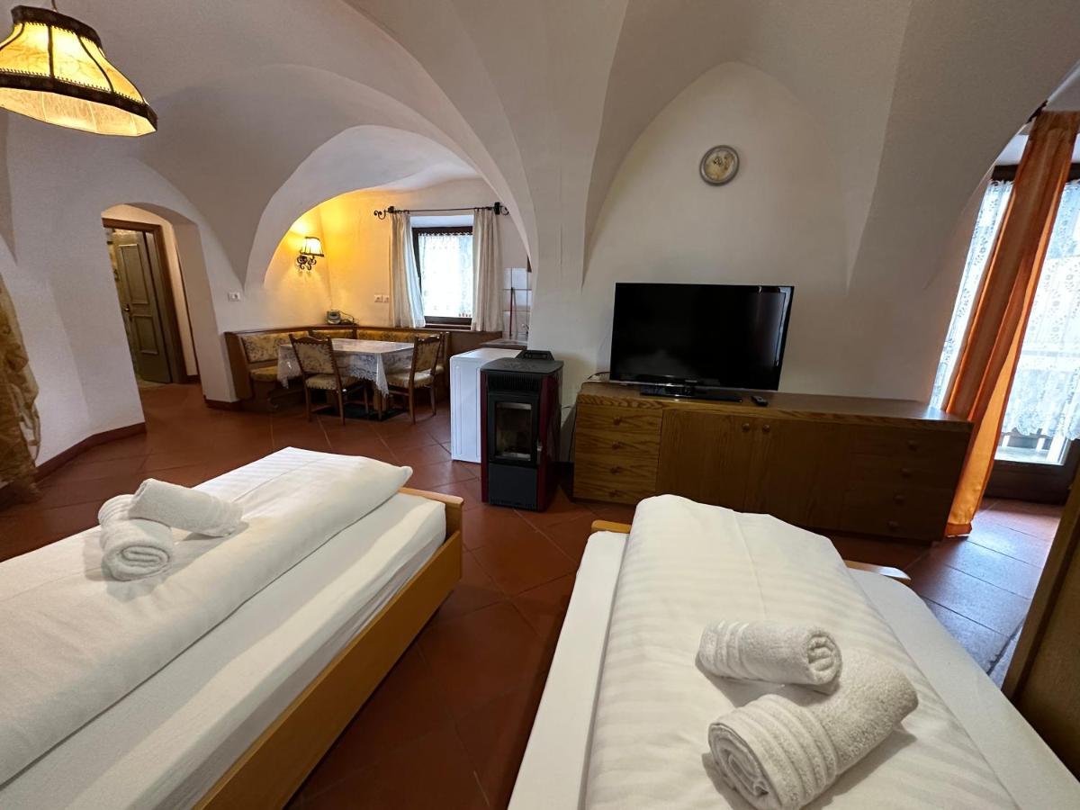 Gasthof Goldenes Lamm Vahrn エクステリア 写真