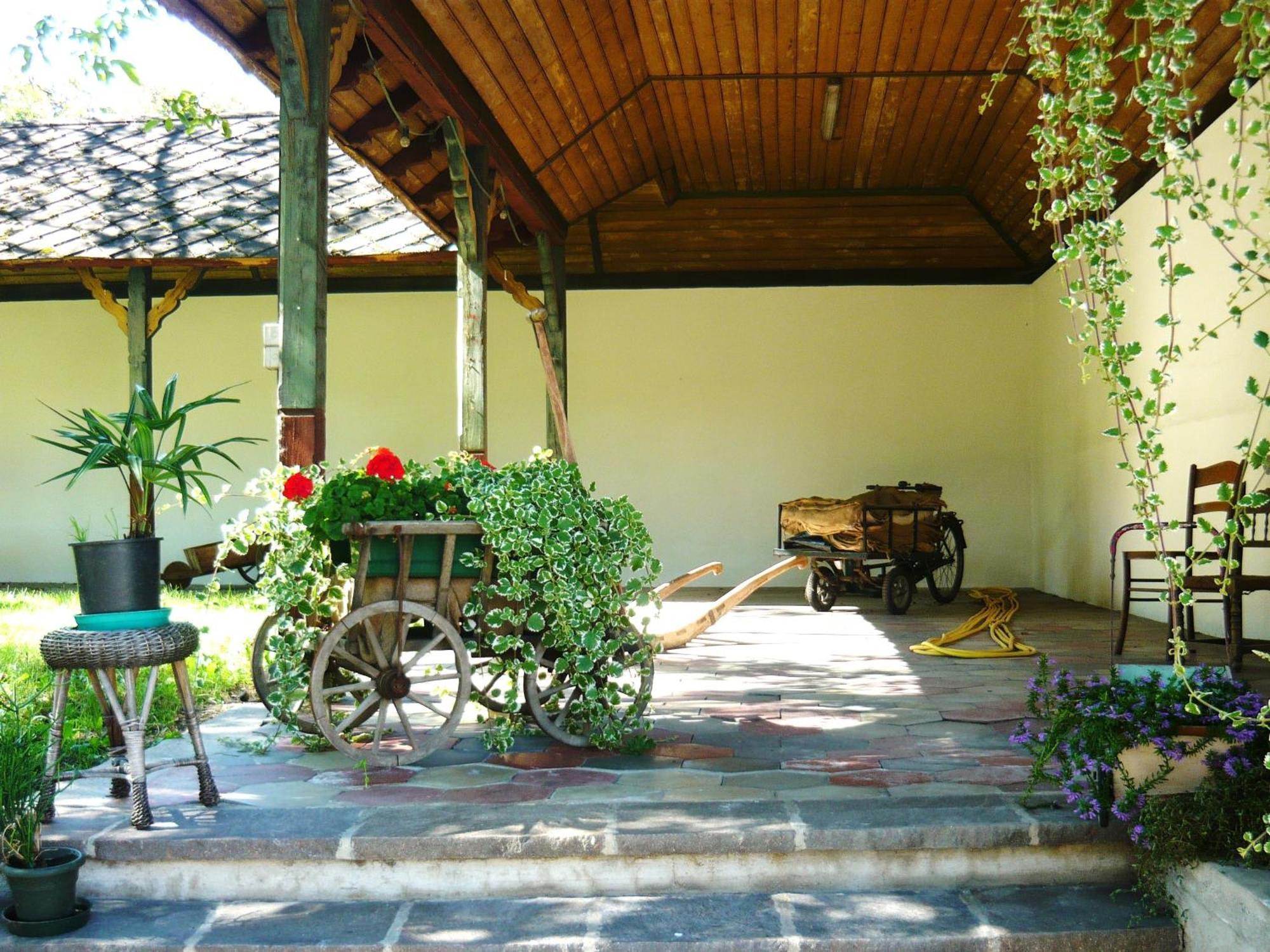 Gasthof Goldenes Lamm Vahrn エクステリア 写真