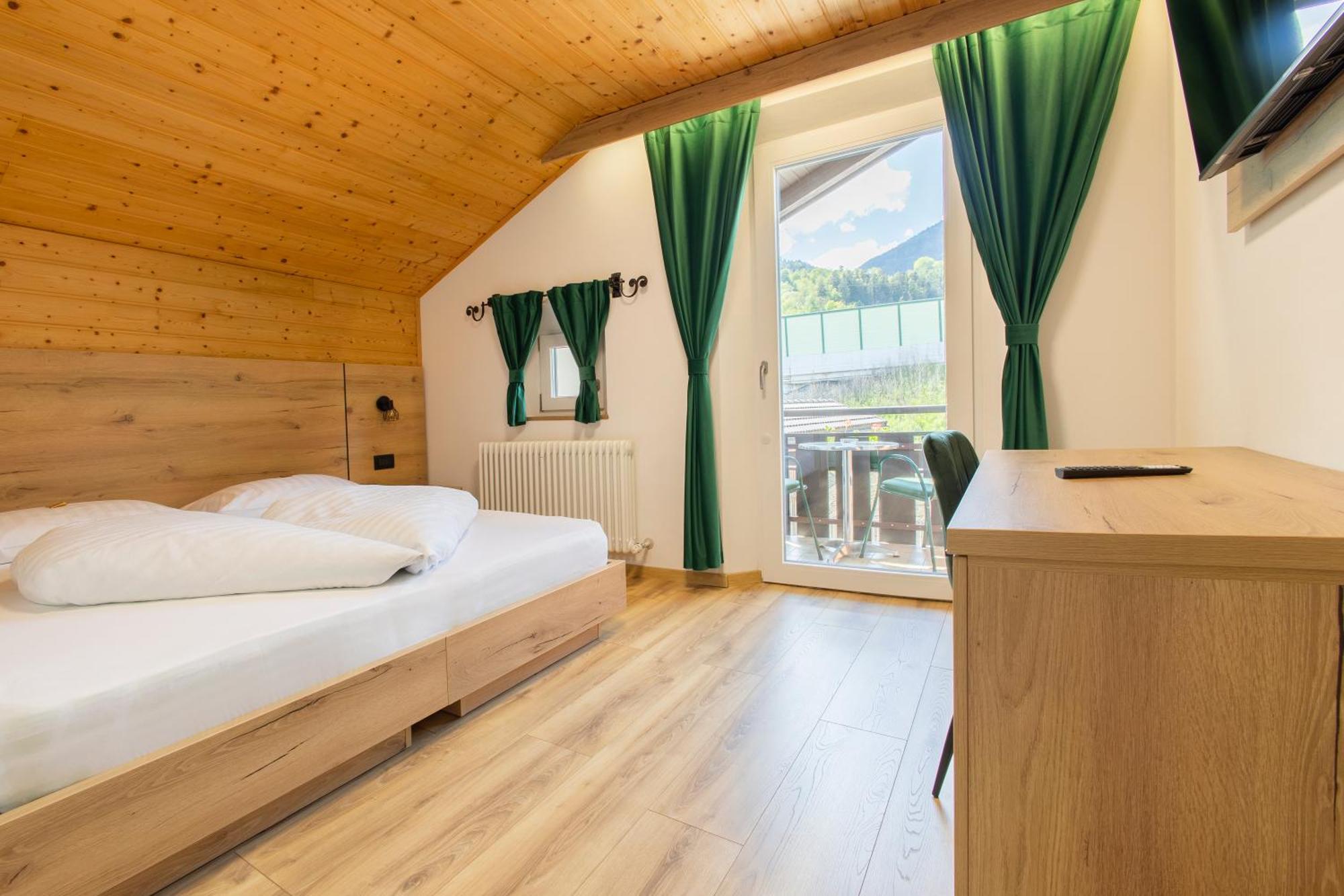Gasthof Goldenes Lamm Vahrn エクステリア 写真