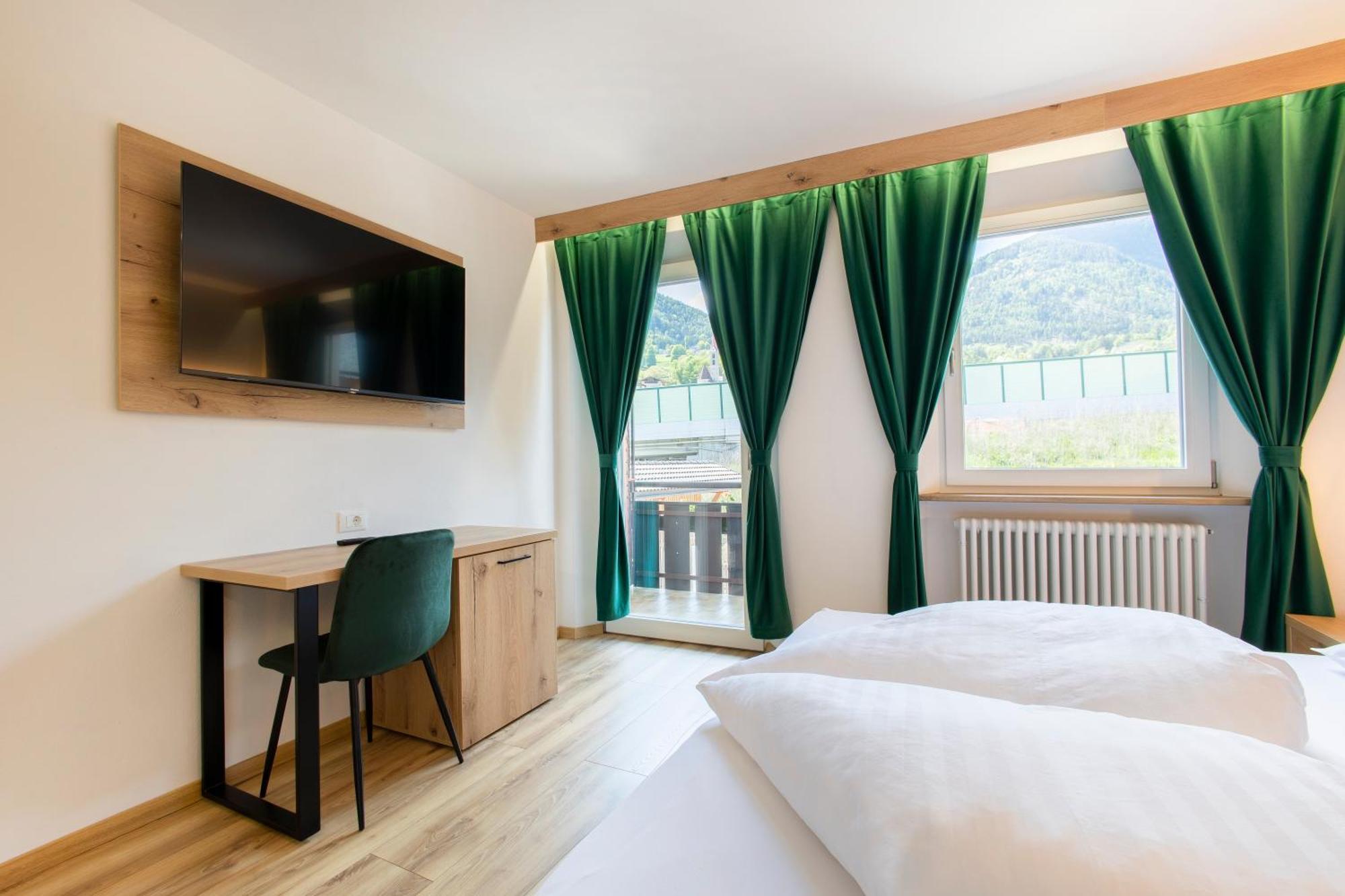 Gasthof Goldenes Lamm Vahrn エクステリア 写真